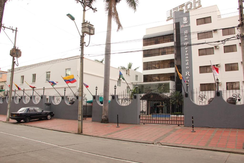 San Fernando Real Hotel 4*