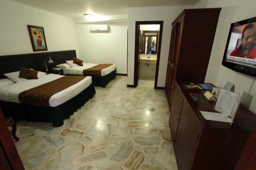 San Fernando Real Hotel