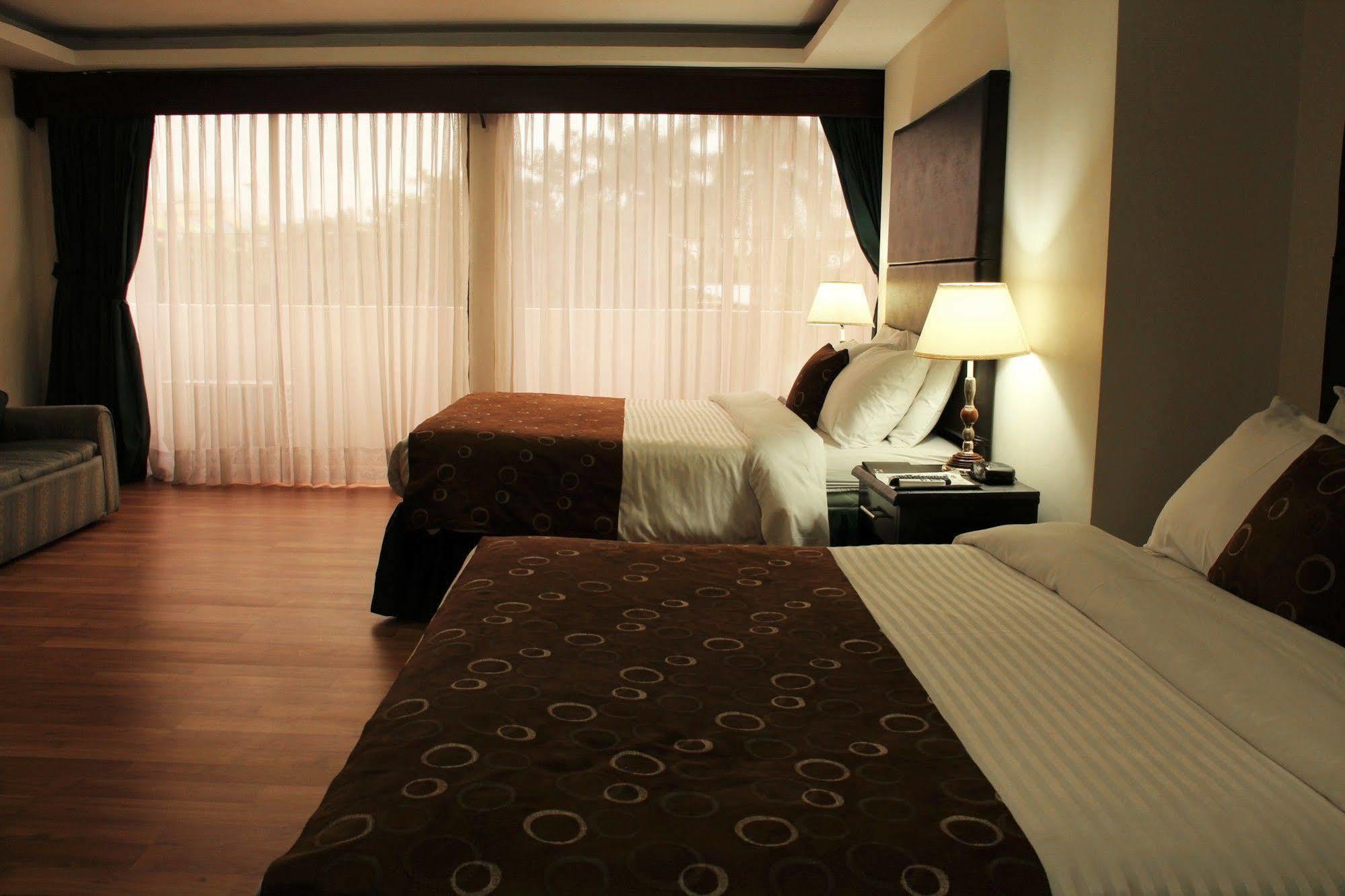 San Fernando Real Hotel