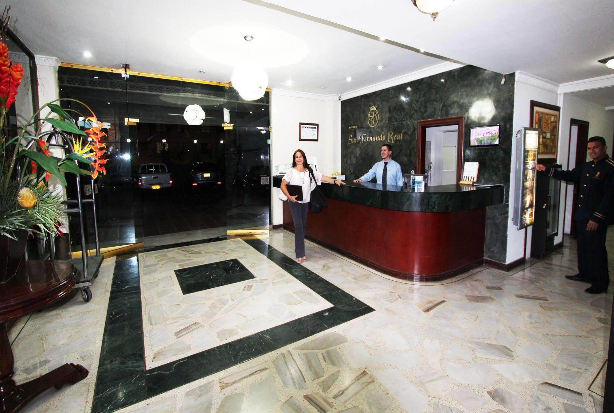 San Fernando Real Hotel 4*